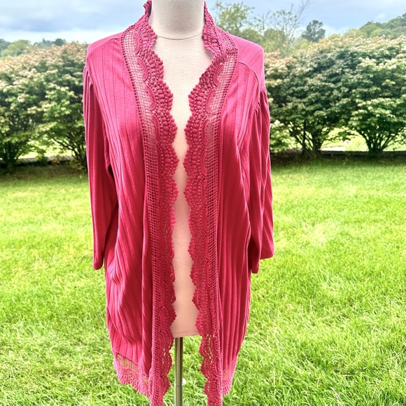 ROAMAN's Plus Size Crochet Trim Cardigan - Picture 2 of 16